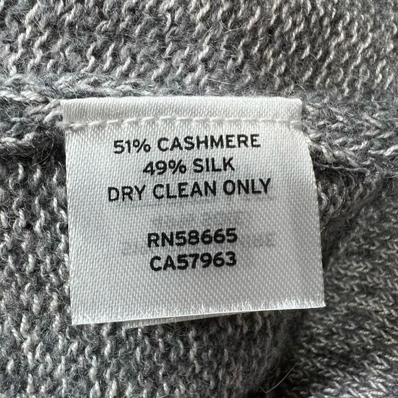 NWT Nordstrom Men's Heather Cashmere Silk V-Neck Long Sleeve Sweater Gray Sz XL - Picture 8 of 8